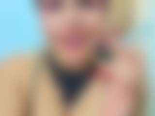 Spettacolo in cam dal vivo con AnabellaThompson - Bedroom Red Hair su Camsoda