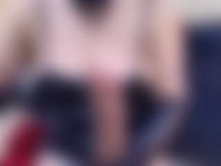 Live cam show with AnabellaThompson - Moaning on Camsoda