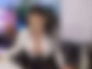 Show di cam dal vivo di BabesGoesWild