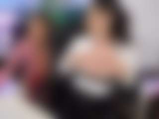 BabesGoesWild's Live Sex Cam Show