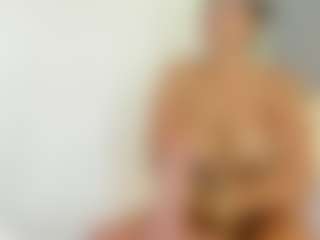 Live cam show with Elisa Castrillon - Ebony on Cam Slut | colombia