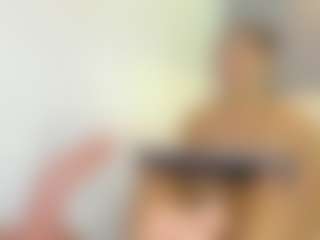 Live cam show with Elisa Castrillon - Dildo on Adult Interactions