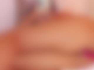 Live cam show with Elisa Castrillon - Anal on studioflirtlive.com