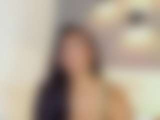 Live cam show with Elisa Castrillon - Anal on eurowanks.com