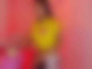Live cam show with Elisa Castrillon - Ebony on Hubzter Live | colombia