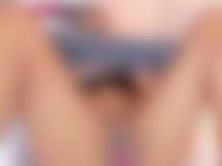 Live cam show with Elisa Castrillon - Dirty Talk on Free Soda