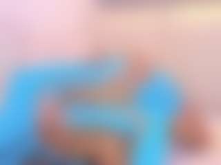 Live cam show with Elisa Castrillon - Brown Eyes on sexylive.show