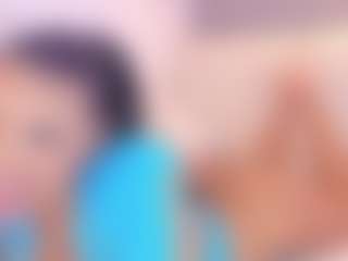Live cam show with Elisa Castrillon - Squirt on CamSextacy