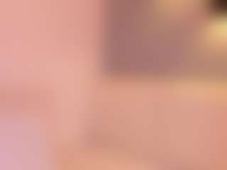 Live cam show with Elisa Castrillon - Asshole Ebony on Camming Site