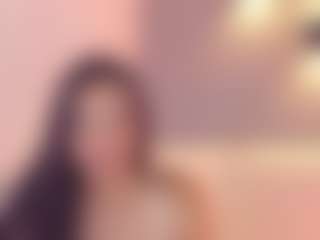 Live cam show with Elisa Castrillon - Black Big Ass on Chatstar