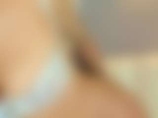 Elisa Castrillon's Live Sex Cam Show