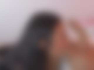 Live cam show with Elisa Castrillon - Brown Eyes Black on camwithhim.com