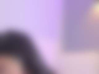 Live cam show with Elisa Castrillon - Ebony Squirt on liverealitysex.com