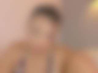 Elisa Castrillon's Live Sex Cam Show