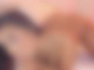 Live cam show with Elisa Castrillon - Black Lush on Dolls Live
