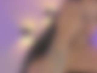Live cam show with Elisa Castrillon - College on Camsoda