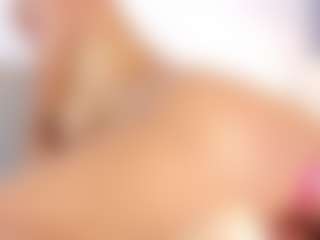 Live cam show with Elisa Castrillon - Big Tits on liverealitysex.com