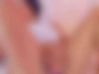 Live cam show with Elisa Castrillon - Amateur on Hubzter Live