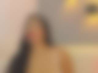 Live cam show with Elisa Castrillon - Strip Ebony on chickslive.net | colombia