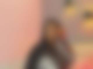 Live cam show with Elisa Castrillon - Ebony Blowjob on CamwithHer