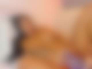 Live cam show with Elisa Castrillon - Spank Ebony on Camsoda | colombia