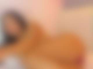 Live cam show with Elisa Castrillon - Ebony HD on madthumbs