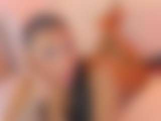 Live cam show with Elisa Castrillon - Ebony Big Tits on Camsoda
