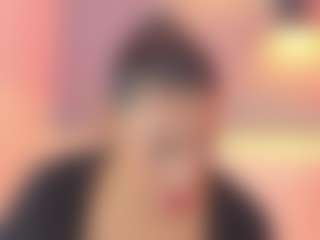 Live cam show with Elisa Castrillon - Full Nudity on madthumbs