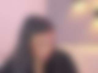 Live cam show with Elisa Castrillon - Full Nudity on madthumbs