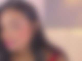 Live cam show with Elisa Castrillon - Black Amateur on Camsoda