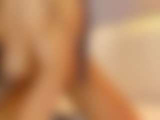 Live cam show with Elisa Castrillon - Sexy on Camsoda