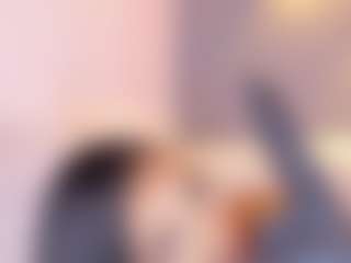 Live cam show with Elisa Castrillon - Big Tits on eurowanks.com