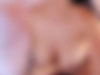 Live cam show with Elisa Castrillon - Ride Torso on Gym Cam Girls