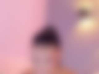 Live cam show with Elisa Castrillon - Latina Petite on liverealitysex.com | colombia