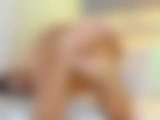 Live-camshow met Elisa Castrillon - Foot Fetish op Camsoda