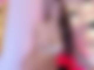 Live cam show with Elisa Castrillon - HD on Camversity