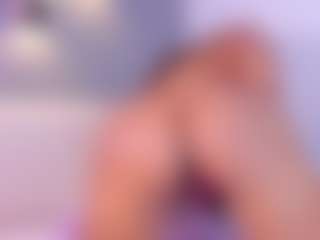 Live cam show with Elisa Castrillon - College on Strip Flash - Live Sex Shows