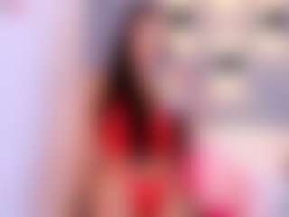 Live cam show with Elisa Castrillon - College on StripNow