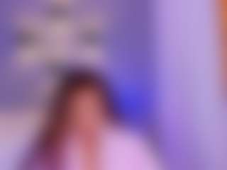 Live cam show with Elisa Castrillon - Ebony Big Tits on LiveSexCams6