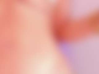 Live cam show with Elisa Castrillon - Spy Petite on Camsoda