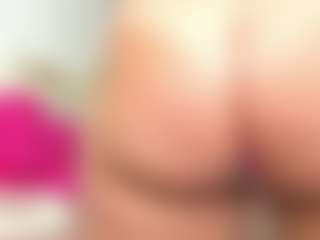 hot69milf1's Live Sex Cam Show