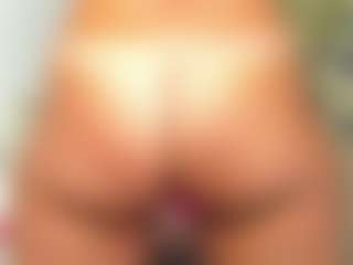 Live cam show with hot69milf1 - Strip Mature on CSO-WL