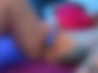 miacanelaxo's Live Sex Cam Show