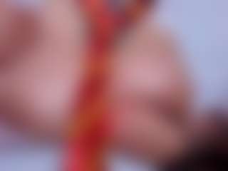 miacanelaxo's Live Sex Cam Show