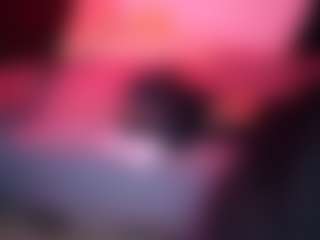 Live cam show with miacanelaxo - Shaved Pussy on SpankPalCams