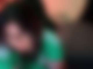 Live cam show with miacanelaxo - Bedroom Brown Hair on Pornisteam.com
