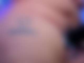 miacanelaxo's Live Sex Cam Show