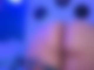 miacanelaxo's Live Sex Cam Show