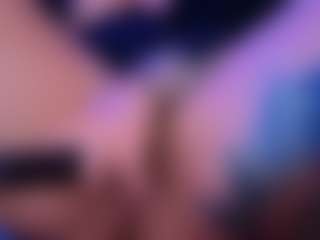 Live cam show with miacanelaxo - College Big Tits on Milfs Live
