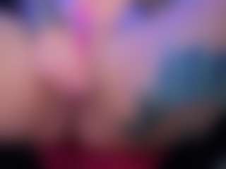 miacanelaxo's Live Sex Cam Show